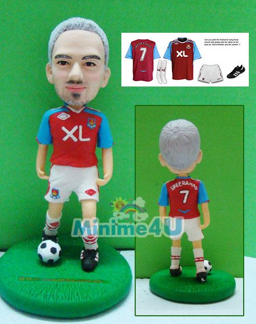 Personalized footballer figurine Personalized footballer figurine